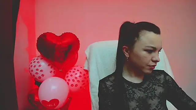 Mia Mia999 online show from February 12, 11:48 pm