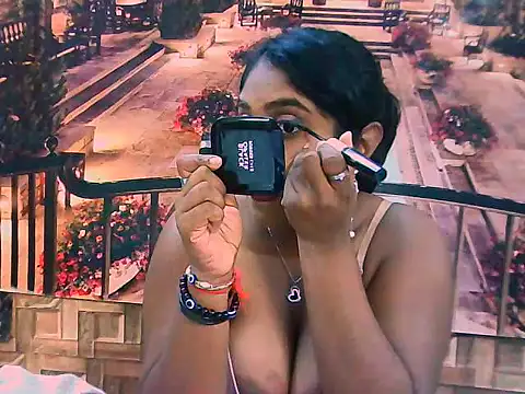 Snapshot of IndianDiva27 chatting on February 28, 5:51 am IndianDiva27 online show from February 28, 5:51 am