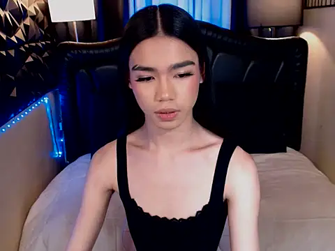 ItsurGirlMiana online show from February 28, 1:49 am