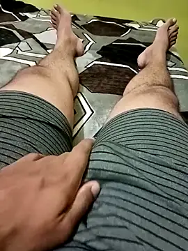 Snapshot of DrinkMeIn chatting on February 15, 6:47 am DrinkMeIn online show from February 15, 6:47 am