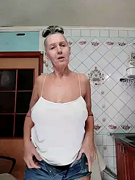 lukerya online show from February 15, 5:30 am