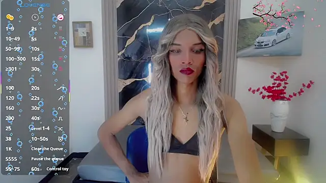Snapshot of Samantha_Ortega_ chatting on April 23, 12:29 pm Samantha Ortega online show from April 23, 12:29 pm