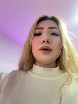 Snapshot of Isa_cortes_ chatting on June 30, 2:06 pm Isa cortes online show from June 30, 2:06 pm