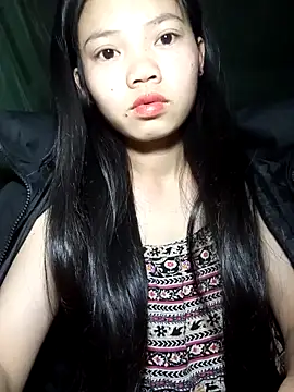 derylove  online show from March 11, 9:20 pm