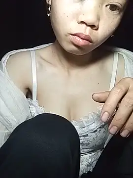 derylove  online show from May 20, 11:02 pm