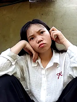 derylove  online show from March 20, 8:59 am