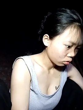 derylove  online show from April 3, 10:49 pm