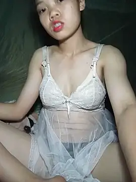 derylove  online show from May 15, 3:21 pm