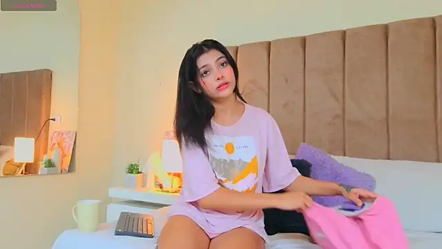 LANA LARSEN online show from March 19, 11:54 am