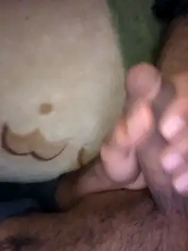 Snapshot of Nniiyakk chatting on February 12, 12:21 am Nniiyakk online show from February 12, 12:21 am