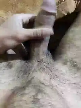 Nniiyakk online show from April 5, 10:00 am