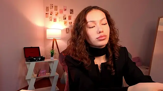 Snapshot of nexorine chatting on February 6, 11:50 am nexorine online show from February 6, 11:50 am