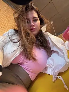 TattooGirlAlia online show from December 20, 12:19 pm