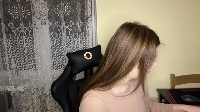 SoftIris  online show from February 21, 10:56 pm