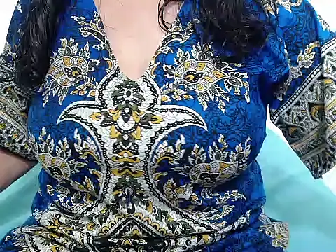 Snapshot of ElizabethMiler chatting on February 11, 6:52 pm ElizabethMiler online show from February 11, 6:52 pm