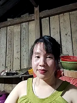 Lymimi online show from March 31, 1:13 pm