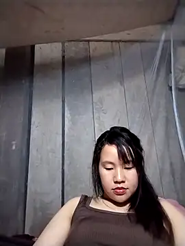 Lymimi online show from April 12, 3:15 pm