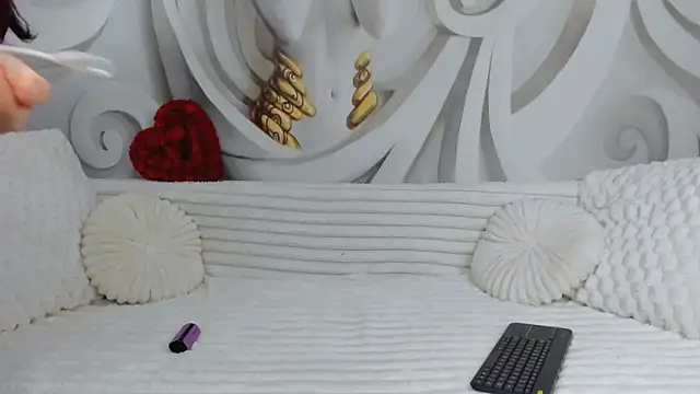 JessicaLee25 online show from March 4, 9:44 pm