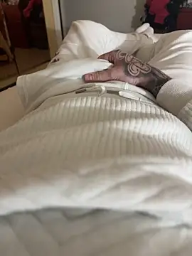 Snapshot of nolimits66 chatting on February 2, 2:16 pm nolimits66 online show from February 2, 2:16 pm