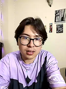 HeyImDante online show from February 9, 4:32 am