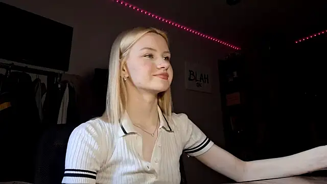 ChongTreece online show from February 12, 5:07 am