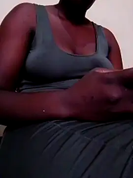 Snapshot of Charodine chatting on February 16, 5:06 am Charodine online show from February 16, 5:06 am