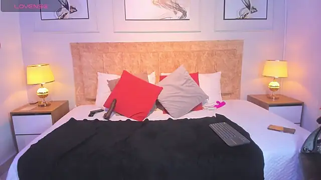 Snapshot of hanna_daze chatting on February 7, 11:51 am hanna daze online show from February 7, 11:51 am