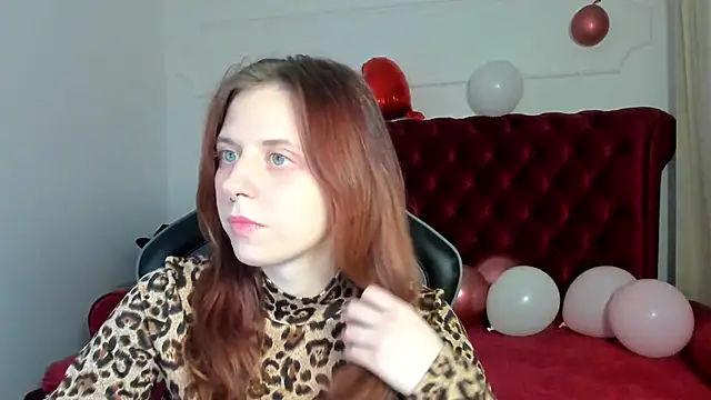 FreyaVey online show from February 19, 5:26 am