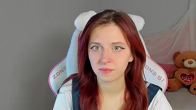 FreyaVey online show from February 7, 5:26 am