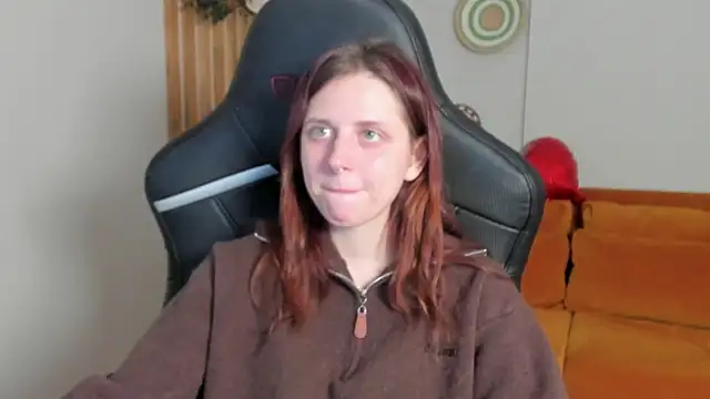 FreyaVey online show from February 16, 5:39 am