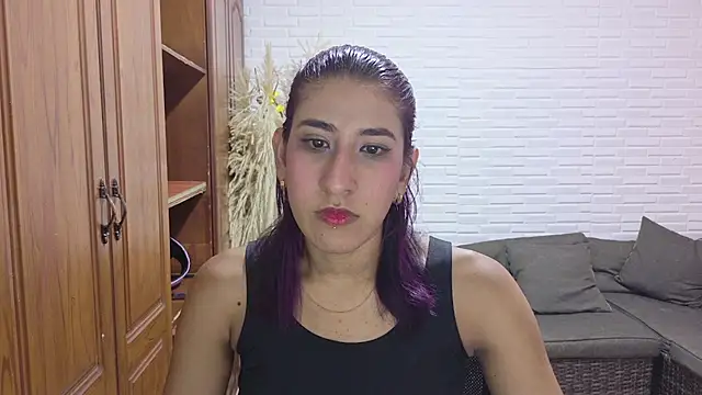 Violet rousse7 online show from June 3, 4:24 am