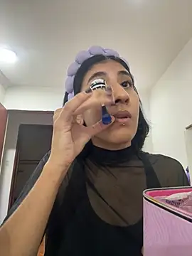 Violet rousse7 online show from February 5, 1:01 am