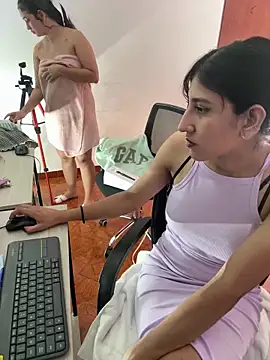 Violet rousse7 online show from February 3, 11:21 pm