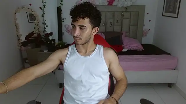 Caius fox online show from April 17, 11:24 am