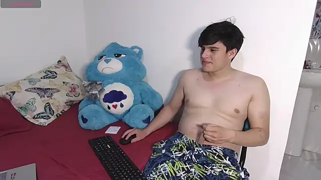 luisk200 online show from April 9, 3:08 am