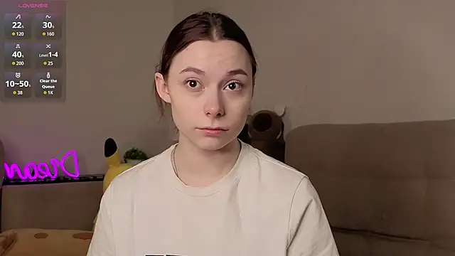 BuenaSchmaling online show from February 25, 8:19 pm