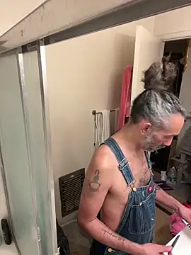 DaddyScorpio78 online show from February 10, 3:38 am