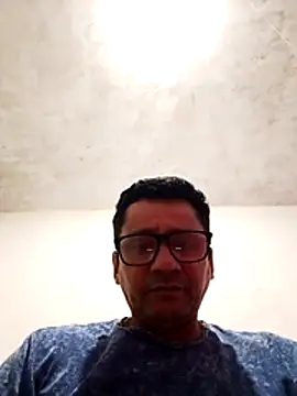 Snapshot of dilduarte26 chatting on February 25, 3:45 pm dilduarte26 online show from February 25, 3:45 pm