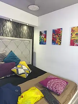 Snapshot of Dominik_Souza chatting on February 22, 2:08 pm Dominik Souza online show from February 22, 2:08 pm