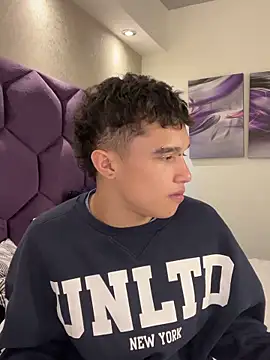 Dominik Souza online show from March 9, 8:45 pm