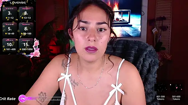 Snapshot of Iris_colette chatting on May 15, 1:25 am Iris colette online show from May 15, 1:25 am