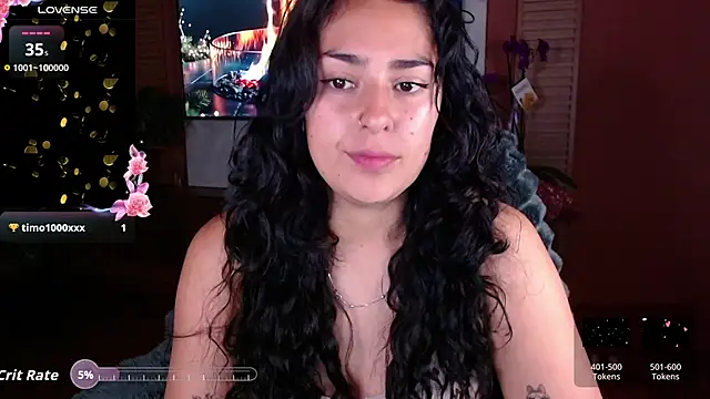 Snapshot of Iris_colette chatting on May 20, 11:35 pm Iris colette online show from May 20, 11:35 pm