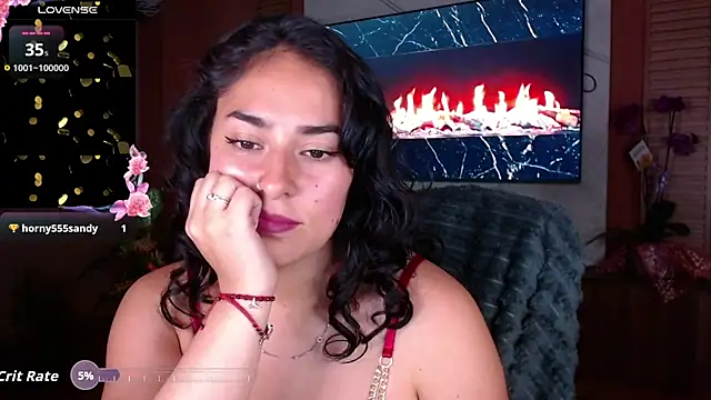 Snapshot of Iris_colette chatting on May 15, 11:47 pm Iris colette online show from May 15, 11:47 pm