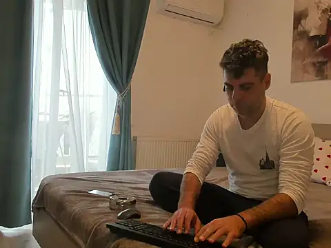 rickysun online show from February 12, 11:10 am