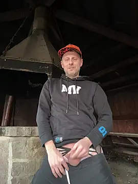 FrankdieSchwuchtel online show from February 16, 3:10 pm