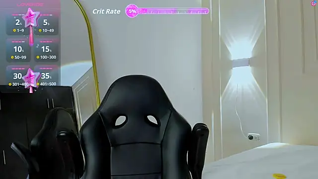 Snapshot of tammy_bensom1 chatting on February 12, 5:40 am tammy bensom1 online show from February 12, 5:40 am