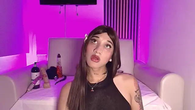 tammy bensom1 online show from March 9, 4:43 pm