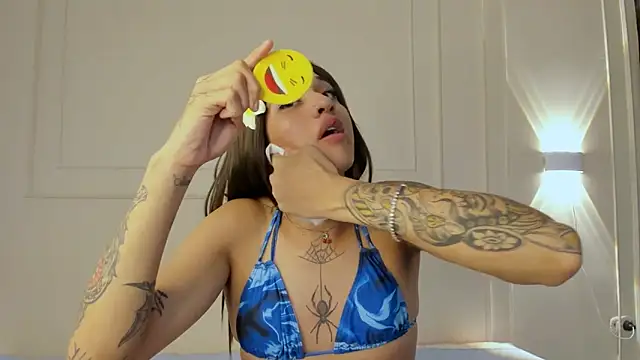 tammy bensom1 online show from March 4, 7:43 pm