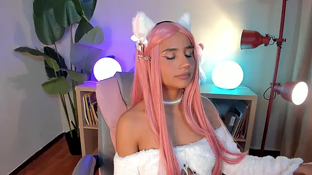 Snapshot of Lia_flor chatting on February 16, 3:38 am Lia flor online show from February 16, 3:38 am