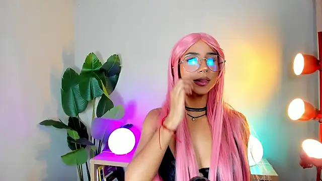 Snapshot of Lia_flor chatting on February 24, 4:02 am Lia flor online show from February 24, 4:02 am